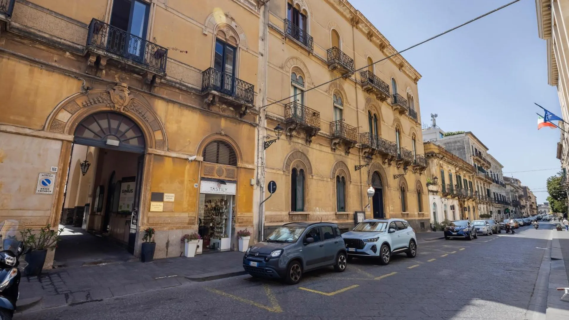 Le Dimore Del Corso Acireale I - Sicily Stay, Fra Catania, Taormina, Il Mare E L'Etna