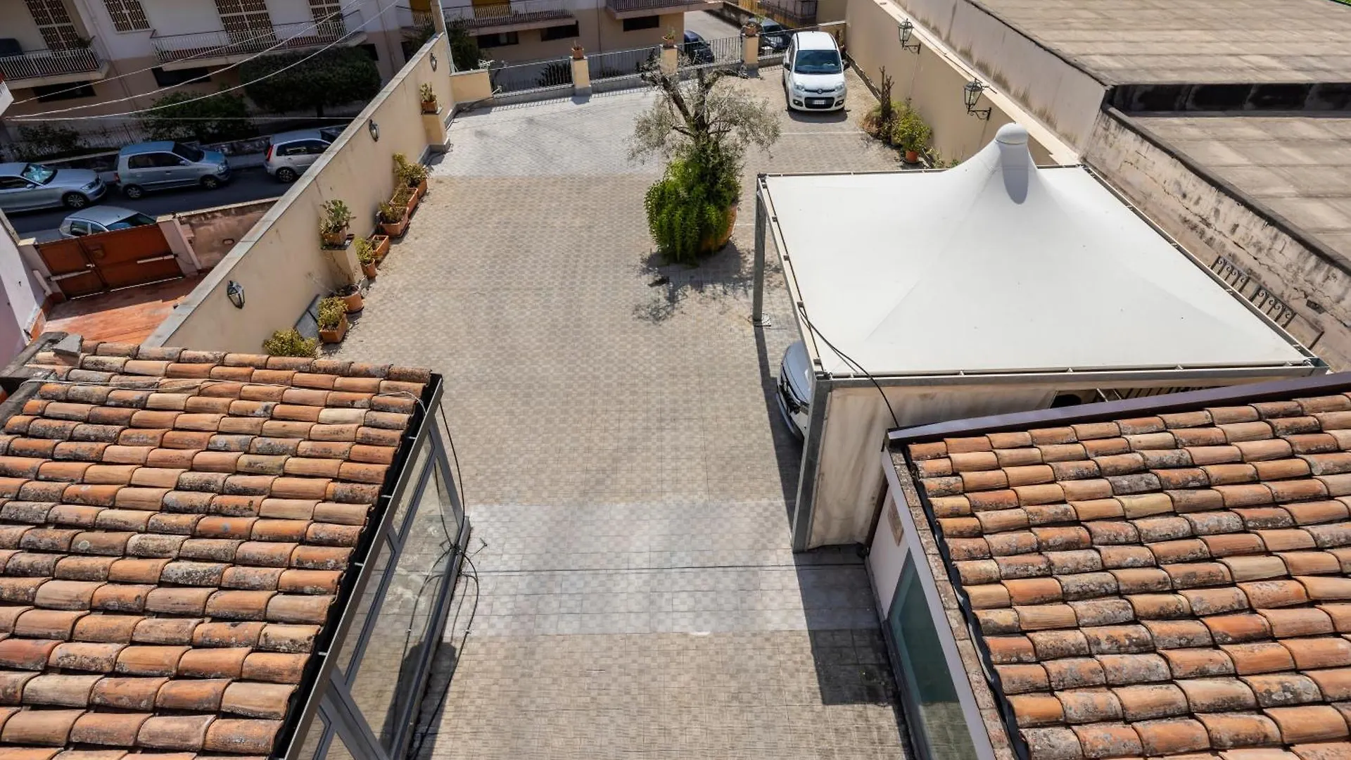 Le Dimore Del Corso Acireale I - Sicily Stay, Fra Catania, Taormina, Il Mare E L'Etna